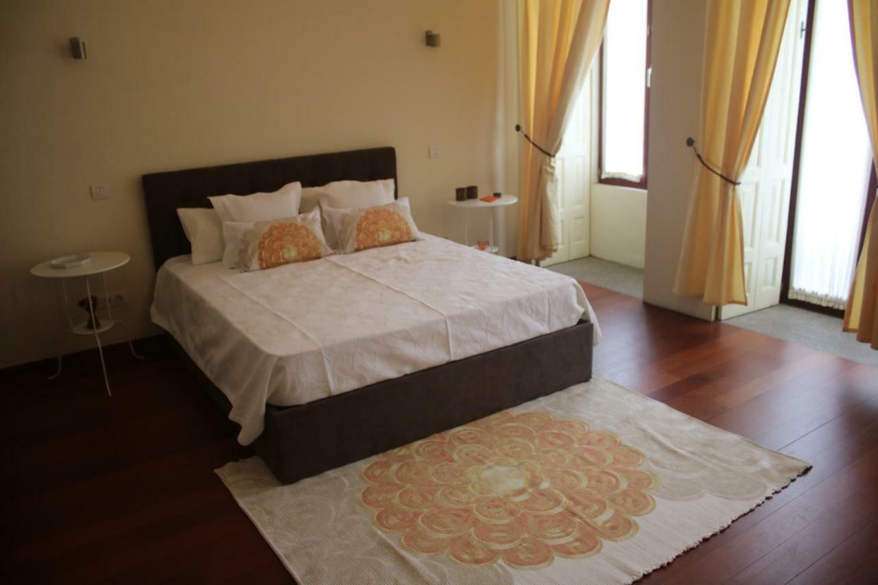 Book House Hotel Порто Екстериор снимка